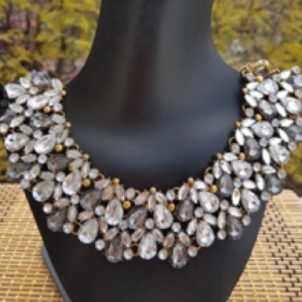 Statement Neckalce - Picture 5 of 5